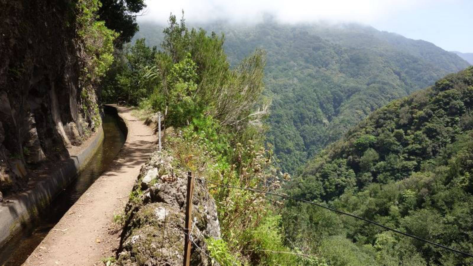Levada de Lombo do Mourro à Madère